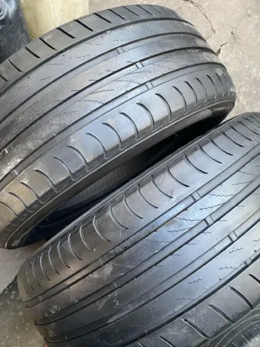 Pneus 235/55/17 hj na AG
