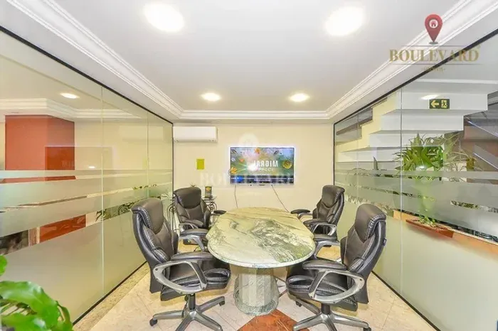 Casa comercial com 13 salas à venda, 564 m² por R$ 3.995.000- Jardim das Américas - Curiti