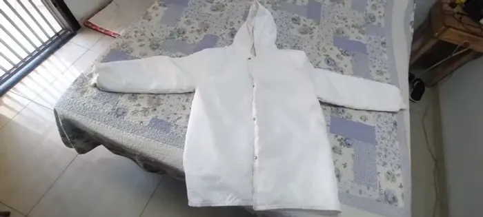 Japona Em Nylon Térmica Frigorifica ( branca)