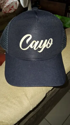Bonés de cor personalizado