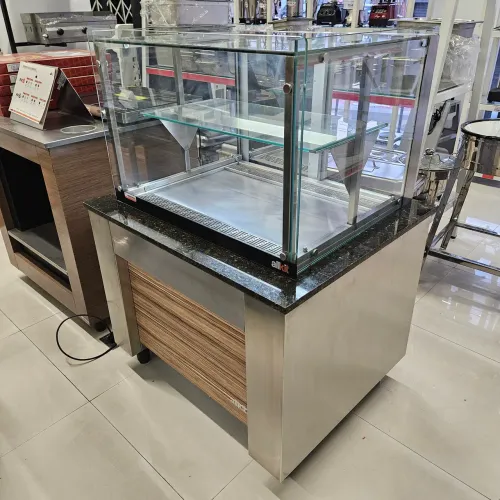 Vitrine refrigerada Ar Forçado Inox, MDF e Granito com Iluminação Led