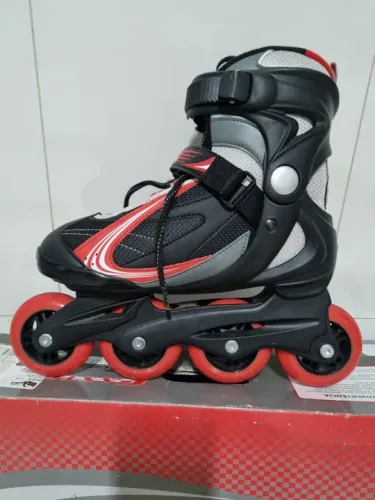 Patins Traxart Faster Abec 5 + kit proteção