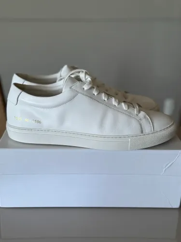 Tênis Common Projects