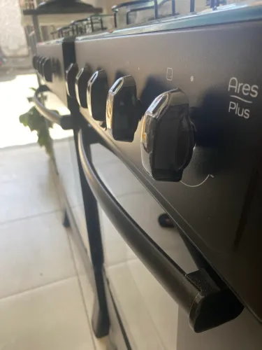 Fogão Realce 5 Bocas Preto/Branco 12x sem juros