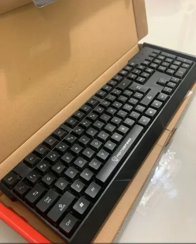 Teclado Gamer Motospeed 60%