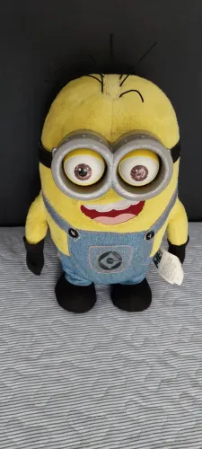 Boneco minions fala original