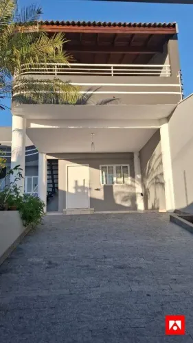 Sobrado à venda no Terras de Santa Bárbara em Santa Bárbara d'Oeste com 3 quartos (1 suíte