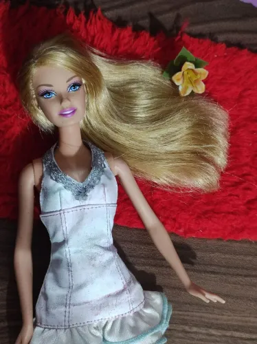 Barbie H2O linda