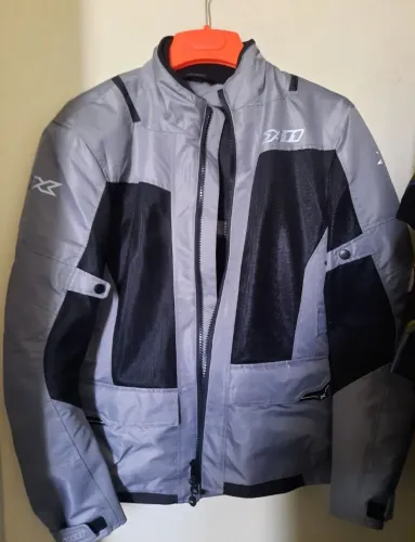 Jaqueta X11 summer pro ventilada com forro removível 