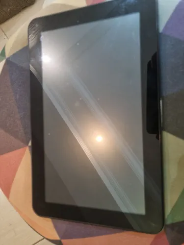 Tablet CCE Motion com defeito