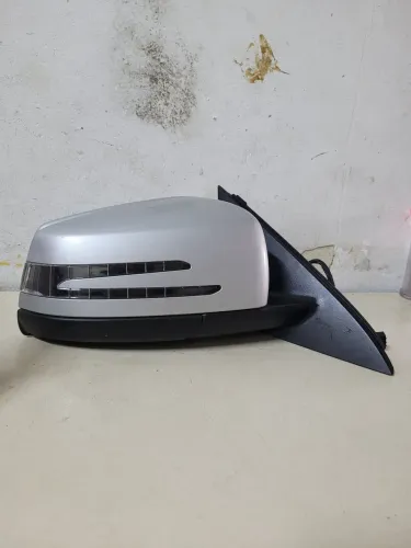Retrovisor direito Mercedes C180 2008 a 2014