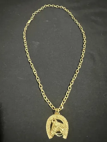 Corrente de ouro / Pingente 18k - Maciça - linda 