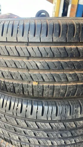 Pneu 225/60/17 Nexem 85 % Vida