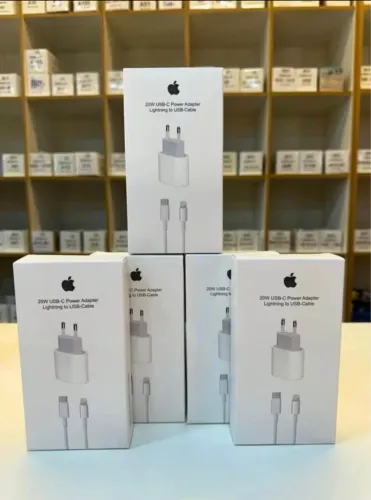 ?CARREGADOR DE IPHONE ?