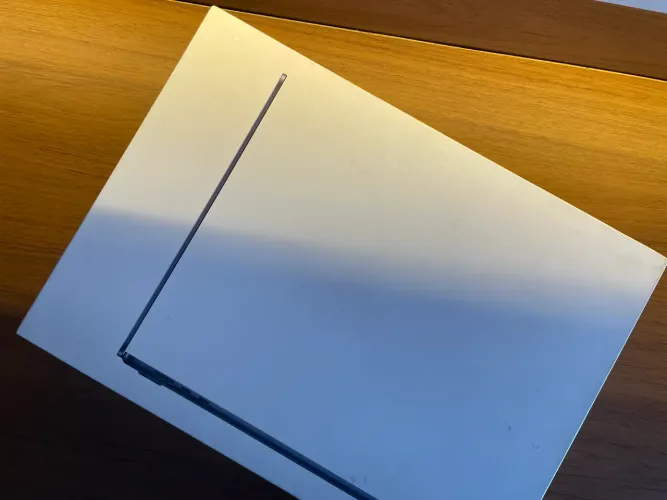 Apple MacBook Air 15 Polegadas M4 256/16 // Novo na Caixa