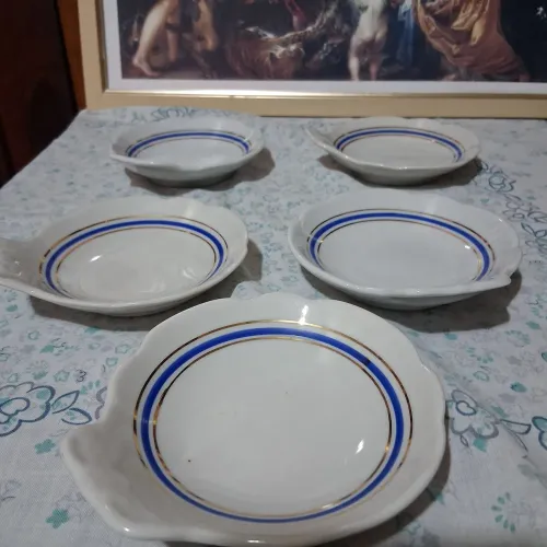 Pratos para pão  Porcelana D Pedro II 5 peças...