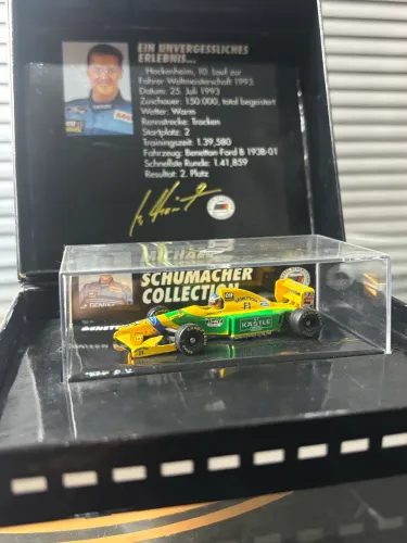 Miniatura Michael Schumacher Collection Benetton Ford B193