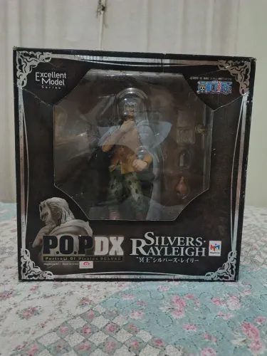 Reyleigh Megahouse