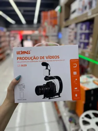 Estabilizador de Vídeo com Suporte, Led, Microfone e Controle