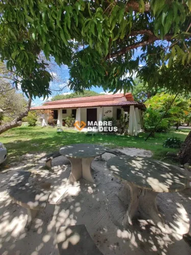 Sítio com boa área na Mangabeira!