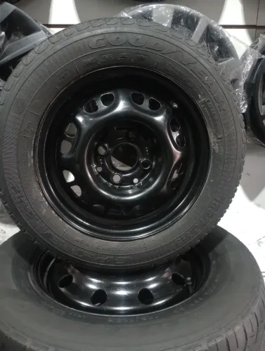 Roda estepe aro 13 VW Volkswagen furação 4x100. Disk entrega 