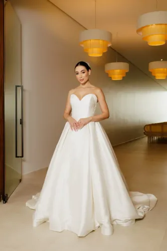 Vestido de Noiva Elegante e Impecável