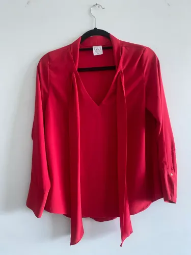 BLUSA SOCIAL VERMELHA P/M