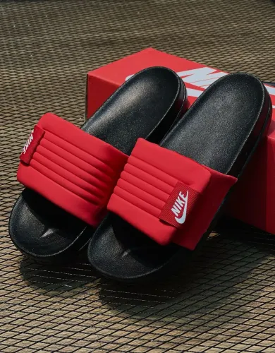 Chinelo Nike Offcourt Adjust