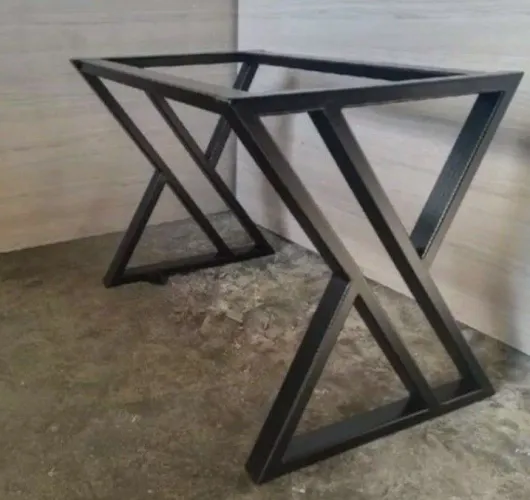 Base para mesa em metalon