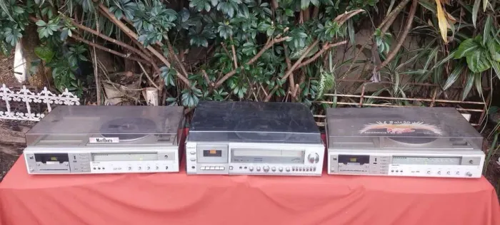Radio Toca Fitas Toca Discos receiver Sony Hmk 353 3 Em 1/ Philips H 928
