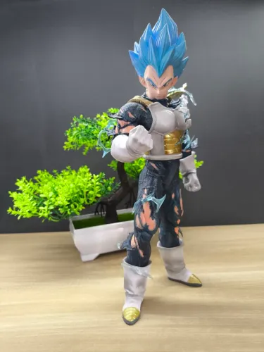 Boneco Vegeta Dragon Ball Z - 26,5cm | Oferta Imperdível!
