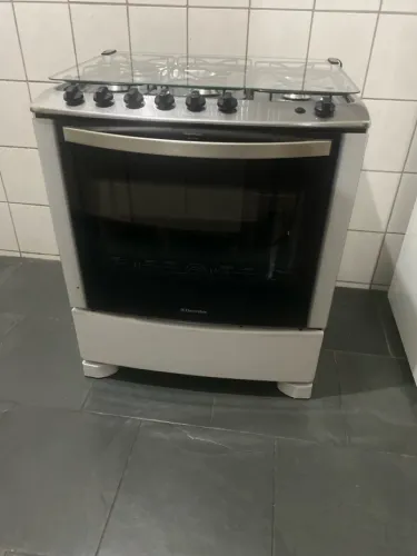 FOGÃO 6 BOCAS ELETROLUX ACENDIMENTO AUTOMÁTICO