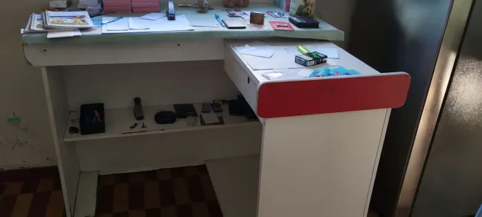 Vendo esse balcão de mercadinho 