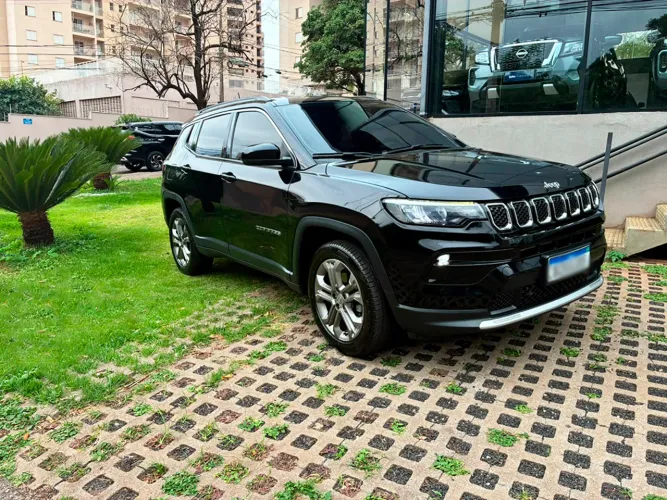 Jeep Compass Long. T270 1.3 TB 4X2 Flex AUT 2023
