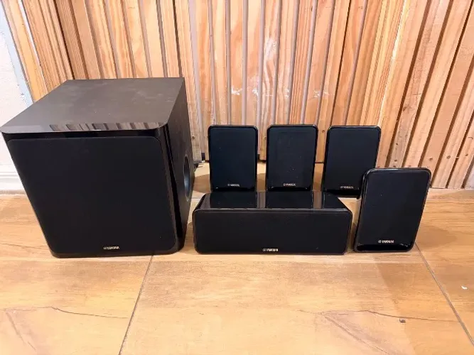 CONJUNTO HOME YAMAHA 5.1