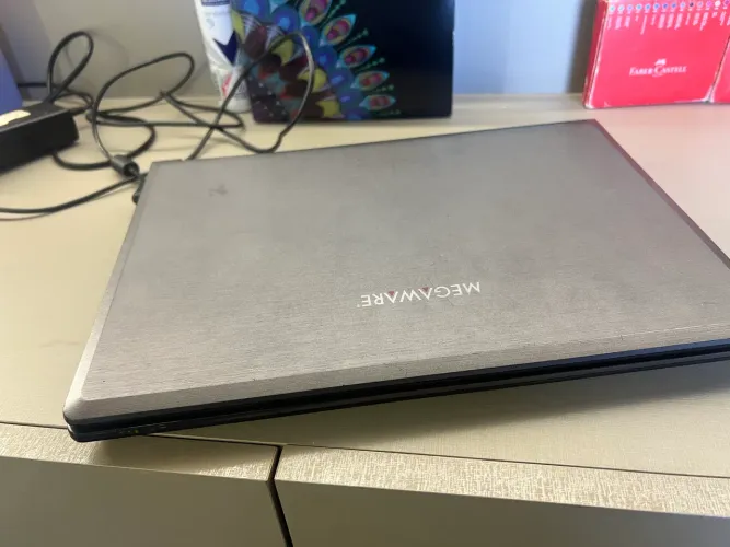 Notebook core i3 2330 4 Gv