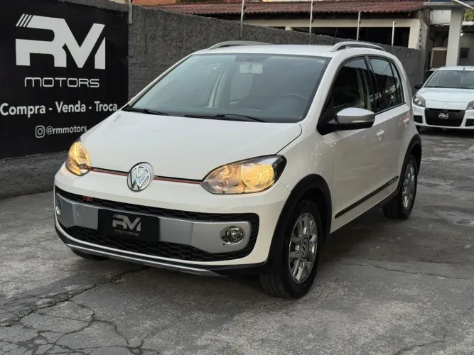 Volkswagen Up! Cross 1.0 TSI Total Flex 12V 5P 2017