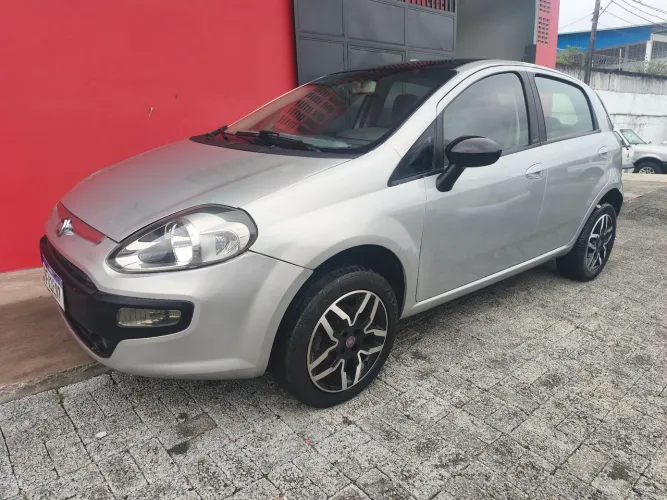 Fiat Punto Essence Dualogic 1.6 Flex 16V 5P 2013