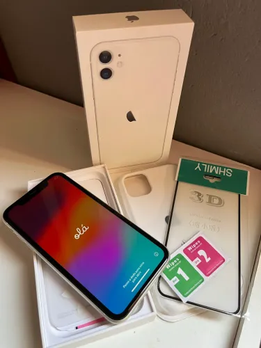 IPhone 11 64 GB Branco