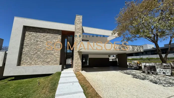 CASA À VENDA NO CONDOMÍNIO VITORIA GOLF EM LAGOA SANTA