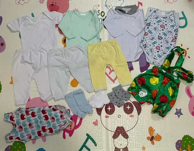 Lote de roupas bebê unissex (RN/P)