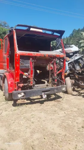Caminhões Baixados para Retirada de Peças