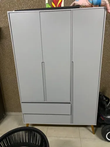 Guarda roupa infantil