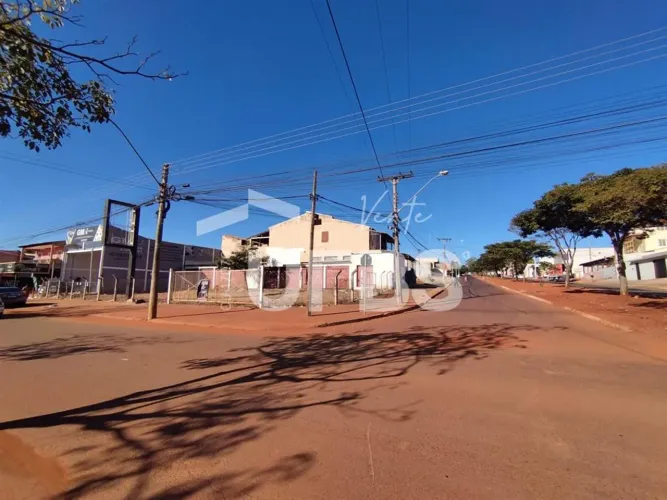 Lote Comercial Av. Goiás Norte