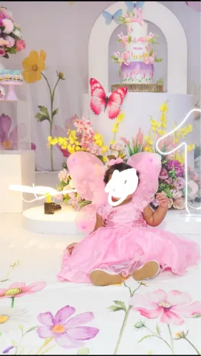 Vestido de 1 ano jardim + sapatilha e a asa da borboleta