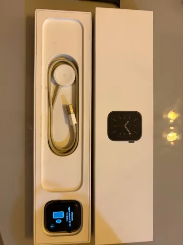 Apple Watch série 6 44mm Gray Aluminum
