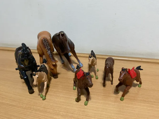 Lote Cavalos de brinquedo