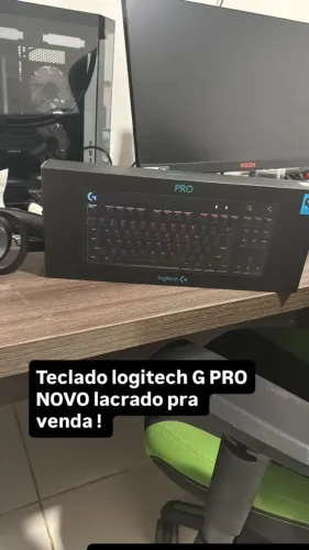 Teclado Mecânico Gamer Logitech G PRO RGB LIGHTSYNC