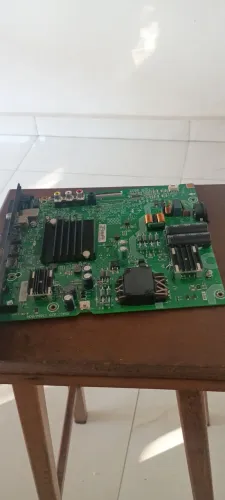 Placa da TV Hisense 58 polegadas 4k