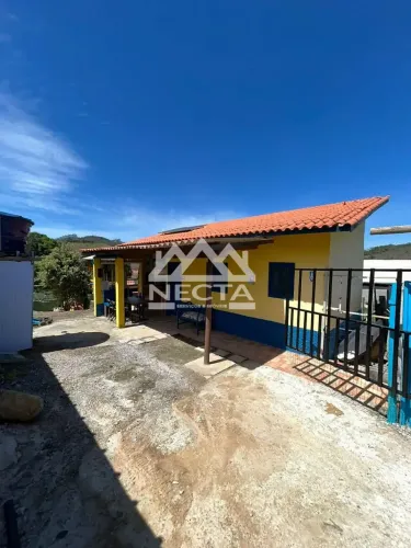 Chácara à Venda em Condomínio Fechado com Acesso à Represa Natividade da Serra/SP
